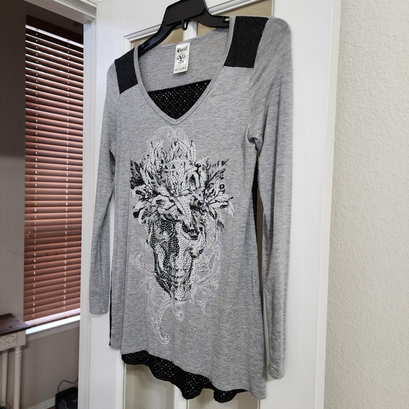 Vocal Gray Women's Rhinestone Bling Skull Floral Long Sleeve Medium Made in USA - Picture 2 of 14